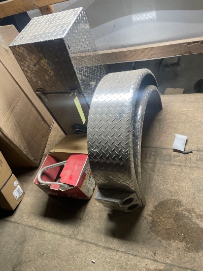 pair of diamond plate fenders