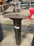 king pin welded on 22in pipe 4in OD