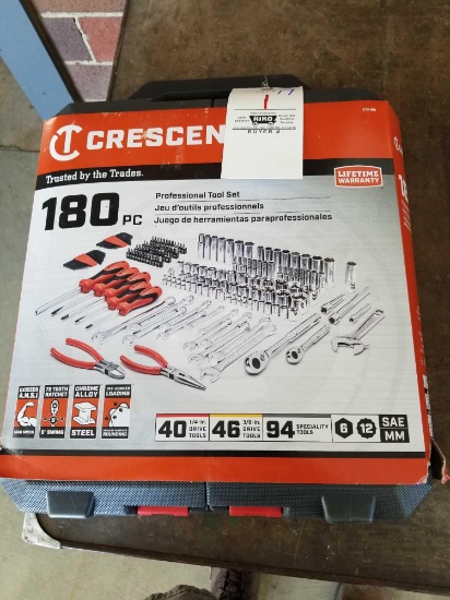 NEW CRESCENT 180 PC TOOL SET