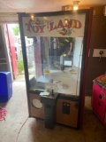 Toy Land Claw Machine