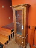 6 Hole wood gun cabinet with glass duck scene etched door
