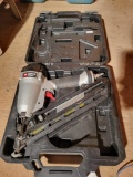 Porter Cable 15ga angled finish nailer with case