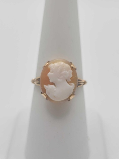 Vintage 10k gold shell cameo ring, size 6.5