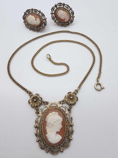 Cameo set: necklace and earrings