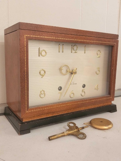 Seth Thomas mantle clock, key and pendulum