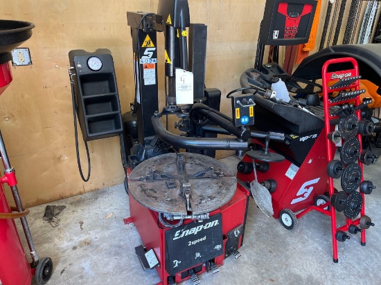 SNAP-ON TIRE CHANGER MODEL EEWH326A