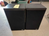 2 Bose Interaudio 4000 Speakers