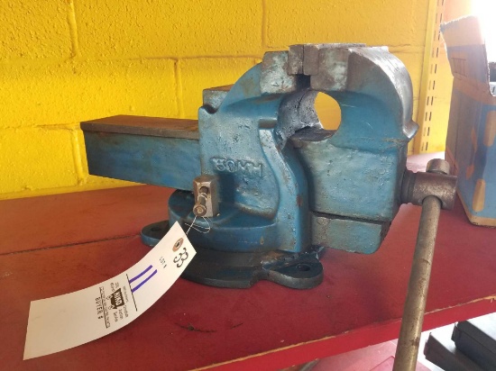 Large swivel vise