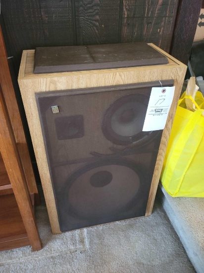 Pair of BSR Dr-1550R speakers