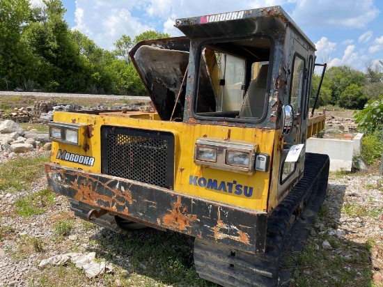 Morooka crawler dumper for parts, not running, MST 800 with Komatsu diesel