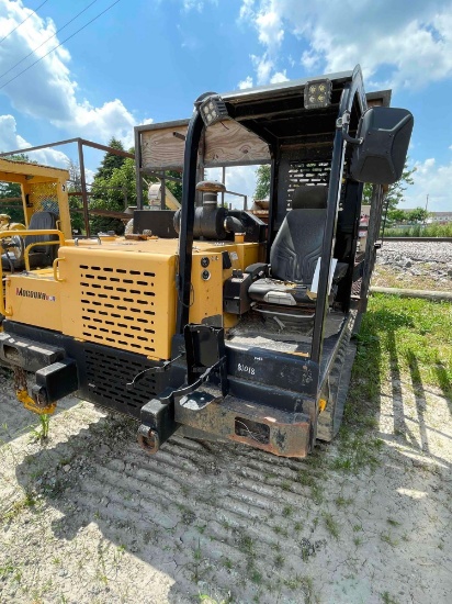 Morooka Crawler Carrier TCX-850, Diesel engine, Runs, with Finn Straw Blower having 224 hours