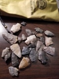 Lot of small arrowheads