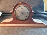 Gilbert mantle clock with key