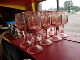 Set of 8 pink stemware