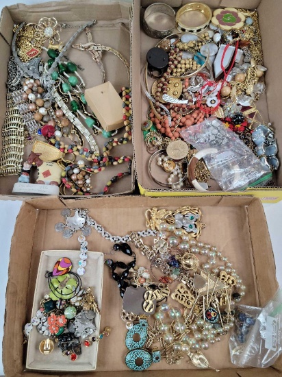 Costume jewelry, necklaces, bracelets, broches, and more