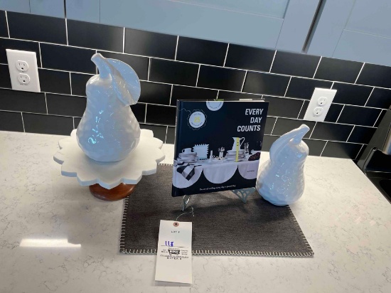 decorative kitchen items