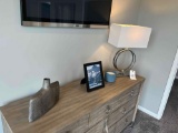 table lamps and household decor