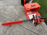 Echo CS-800P Chainsaw and Case