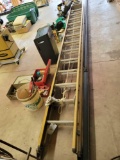 Fiberglass extention ladder 14ft sections