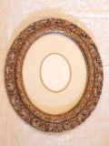 Antique Victorian fancy oval frame