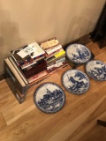 Delft plates and books