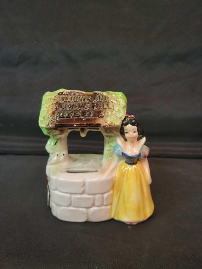 Walt Disney Productions Snow White coin bank