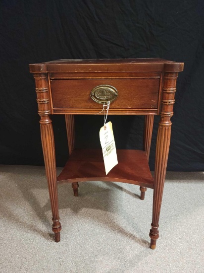 Mahogany one drawer nightstand