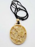 Old Chinese carved roses pendant necklace