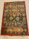 Turkish power loop rug, 2.7 x 3.10.