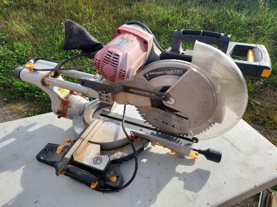 Chicago Electric 12" Double-Bevel Sliding Computer Miter Saw