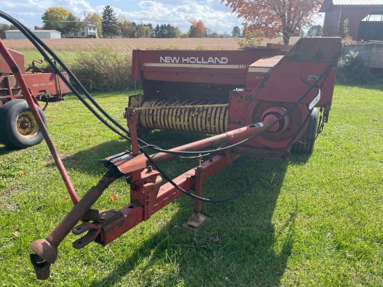 NH 316 square baler needs work