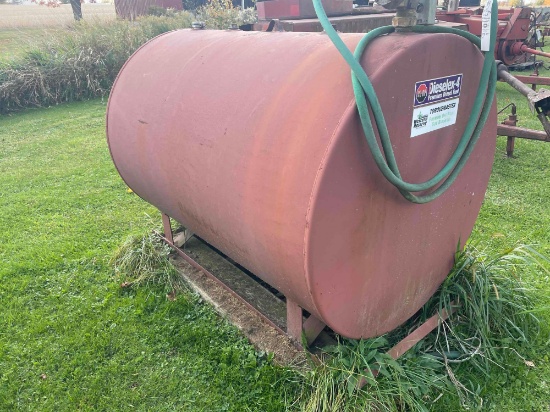 500 gallon fuel tank on skids with elec pump