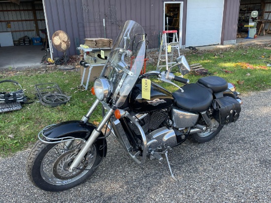 1996 Honda Shadow American Classic VT1100C2 motorcycle