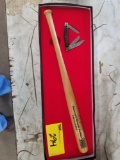 Schrade knife with mini bat