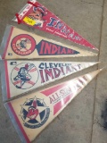 4 Indians pennants