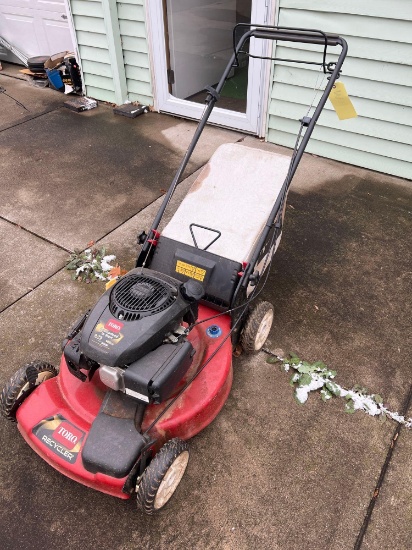 Toro push mower with bagger