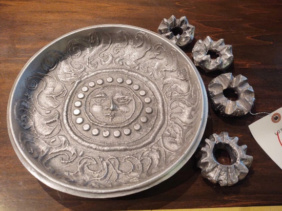 Don Drumm Cast Aluminum Serving Piece and 4 Napkin Rings