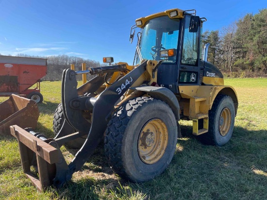 2011 JD 344 wheel loader