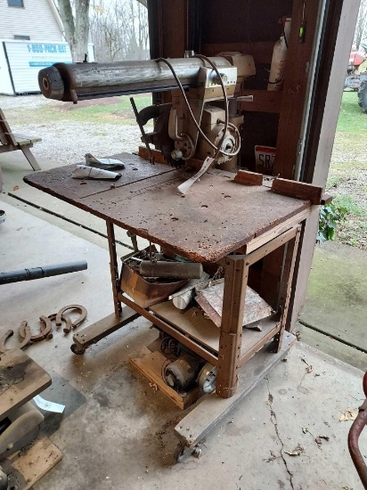 Craftsman Radial Arm Saw & Bench