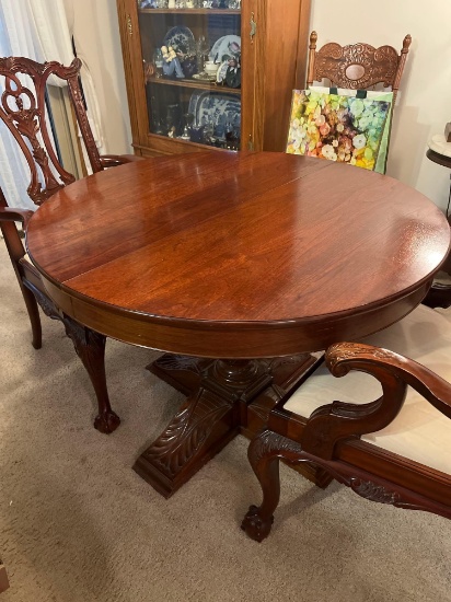 round dinette table w/ 2 chairs