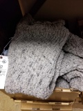 Sweater Venture sweaters, bid x 5