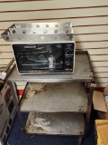 Kitchen Car, Microwave and 2 Trays