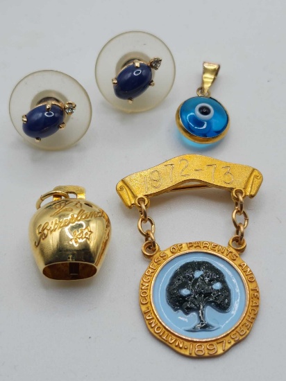 Gold lot: 10k pin, 18k charm, diamond & sapphire earrings