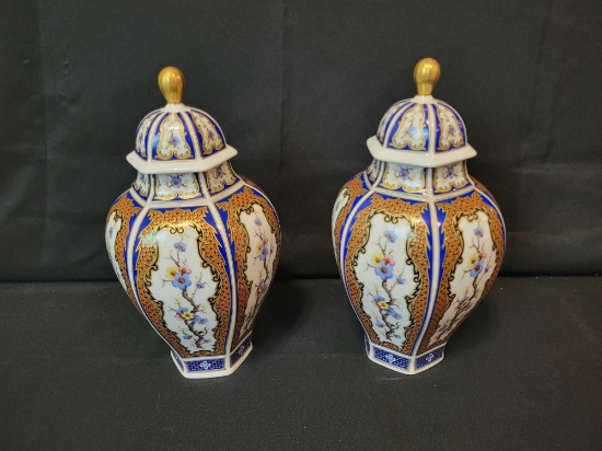 Pair of Johann Seltmann Vohenstrauss Bavaria handpainted vases