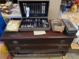 Flatware, 3 drawer chest