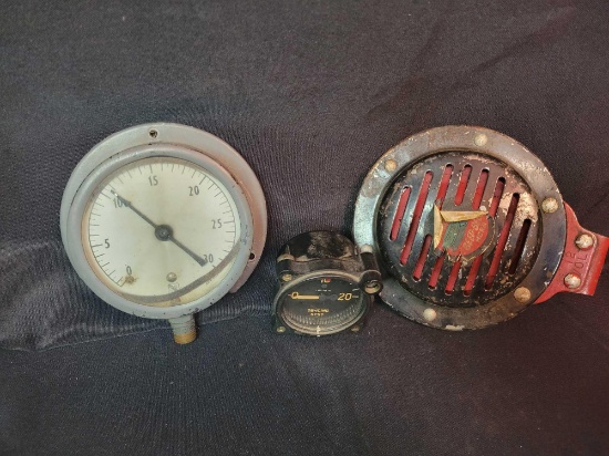 Beep Beep Horn, Ashcroft gauge, Locomotive gauge