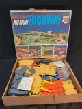 Ideal Motorific action set US 88 with cars and original box