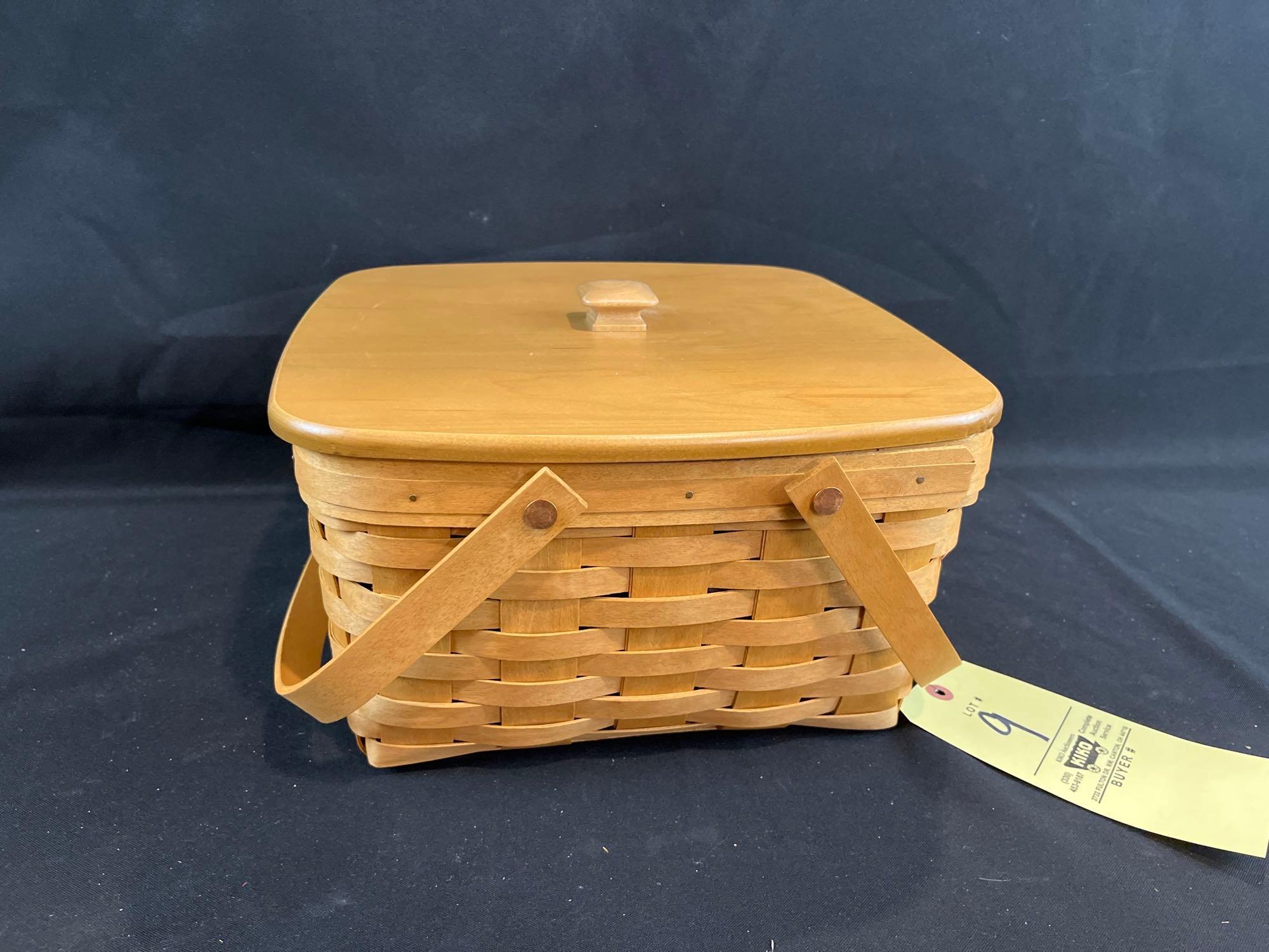 Longaberger pie popular basket & pie plate