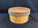 2004 Longaberger hat box