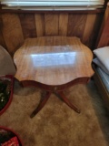 Vintage turtle top splay legged table with one drawer